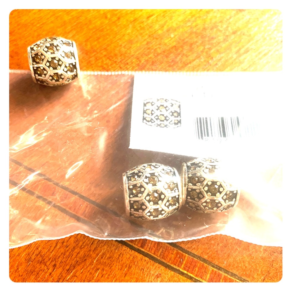 Brighton onyx tiles bead